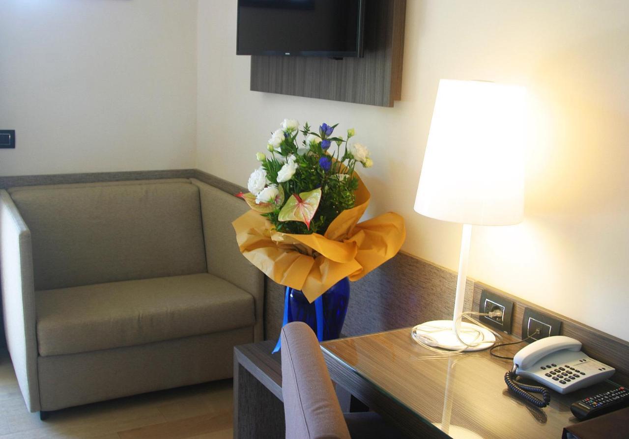 Hotel Galvani 토리델베나코 외부 사진