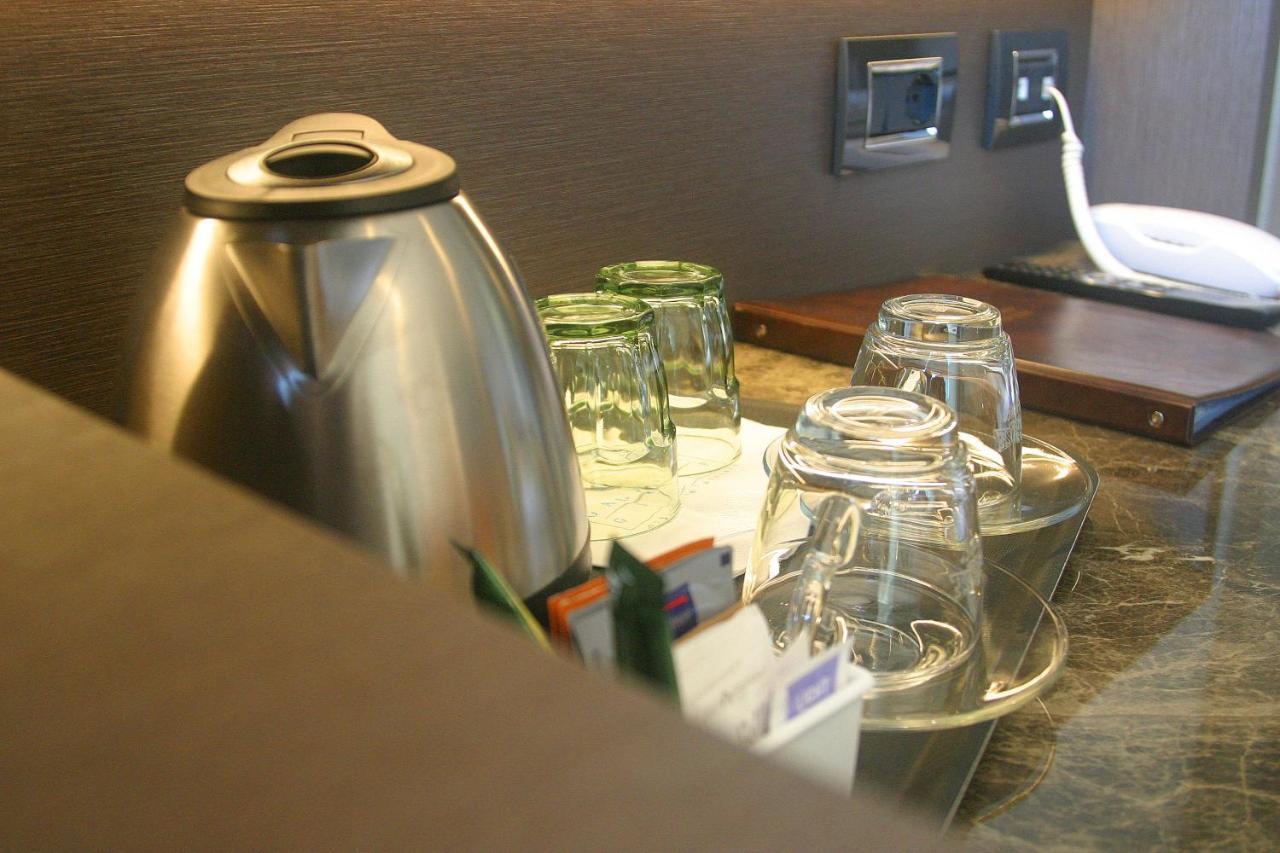 Hotel Galvani 토리델베나코 외부 사진
