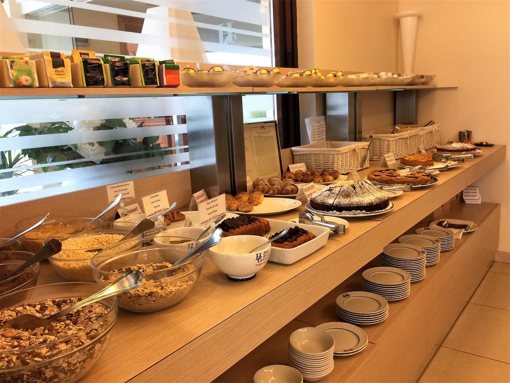 Hotel Galvani 토리델베나코 외부 사진